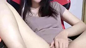 Hey, check out this amateur squirting during masturbation! 💦