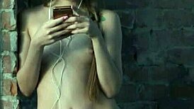 Wow, gorgeous teen hottie gives hardcore blowjob to monster cock!