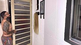 o corno me fez uma surpresa com o cadeirante do tiktok, olha sobre rodas pra mim sentar gostoso em um homem depois de anos uma pica nova?