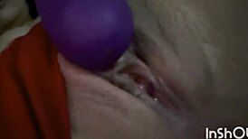 masturbandome con dildo en el culo y rico squirt