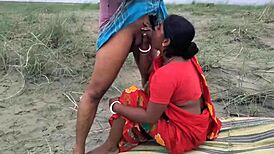 Outdoor fucking in a my best boudi last time!