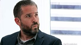 Free use arrangement with condom leads to raw fucking