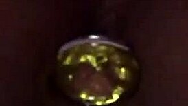 Murocha Enjoys a Quiet Self-Relaxation Session