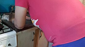 i secretly fingered myself while stepsister cooked