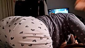 Young brunette wakes her friend for intense pussy eating