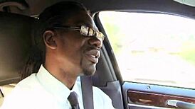 你敢信这金发辣妈被黑人大屌狂操