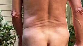 nakedman15 flashes ass in the garden for exhibitionist fun