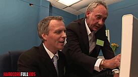 Women gobble cocks and kneel for that job 😏