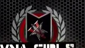 Mature Charlee Chase Smokes a Cigarette While Vibing Her Clit