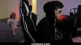 Stepsis Sucks Stepbro Dick Gaming! 😈