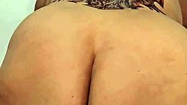 cellulite ass bouncing in slow motion