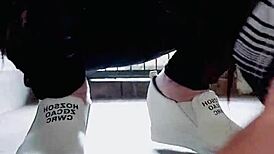 why does tingting pee outdoors in women's clothes?