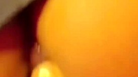 Garota gostosa e magra do tinder depois de alguns drinks acaba montando no meu pau at� destru�-lo com seus peitos ricos