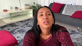 Stepsister is horny and receives a huge load in her pussy.