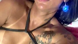 Delivery guy stays for a chat