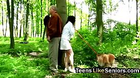 hey, that old dude is really pounding that teen babe outdoors!
