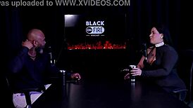 Pri Melancia's playful nude photos adventure begins.