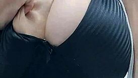 美臀拉丁妹邀玩巨奶自然乳