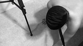 SEXY ROXY IS A TOTAL SEX SLAVE WATCH AS SHE IS PUT ON A LEASH LIKE A GOOD WHORE LA PUTITA DE ROXY LE ENCANTA SER SUMISA PARA SU AMOR OBSERVEN COMO LE PONEN EL COLLAR DE PERRA