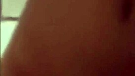 despues de unos ricos sentones le exprimo la leche con una mamada