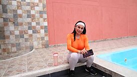 salgo a trotar y encuentro entrenador follando