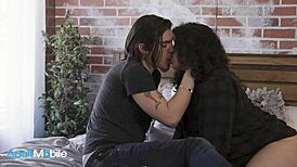 Smoking hot duo fucks and licks each other to orgasm