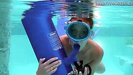 Minnie manga blows dildo underwater sexily