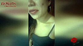 Me Sigue Hasta En El Baño Con Tal Que Le De Mi Culito