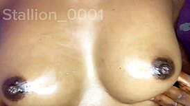 I squirt while trying to fuck my toys 😩