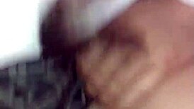 Jovencita traviesa convencida por director lujurioso, cogiendo en colegio