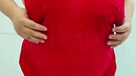 i feel sexy and horny with my pregnant belly