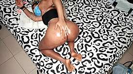 My Yellow Pawpaw Girlfriend Uses Toys