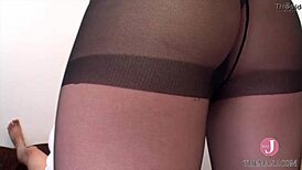 Ito Kaede Shows Off Her Big Ass In Clothed And Raw Straddling And Wrapping Action