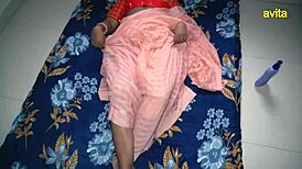 Indian couple in saree fucks close-up, housewife rides small cock.