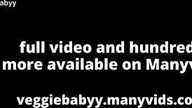 Sweaty Stomach And Bouncing Tits Handjob From Roommate!