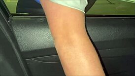 Frentista Fucks Gerente Intensely at Gas Station