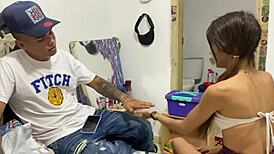 Llegamos A Un Trato Ella Me Arregla Las Uñas Y Yo Me La Follo A Lo Salvaje Historia Completa