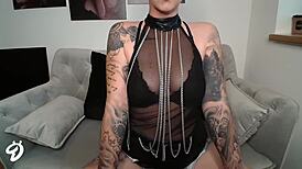 Hot Fetish Outfit - German Camgirl Ninadevil