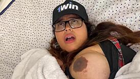 Stepmother Came Into The Room And Put Her Pussy Out