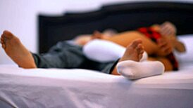 la profesora se folla al estudiante en su oficina despues de clases mientras sus padres no estan en casa