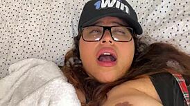 Stepmother Came Into The Room And Put Her Pussy Out