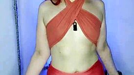 Trainer's belly button fetish at the gym