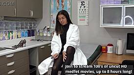 艾莉亚·妮可躺着让医生坦帕按摩纹身脚趾脚底特写