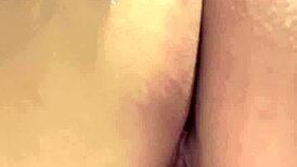 bañándome rico, concha y culo listos pa' anal 🔥🍑🇨🇴 sabrinafoxy