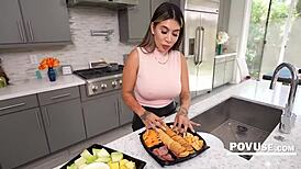 亚裔拉丁继家POV全骚逼不放过狂干