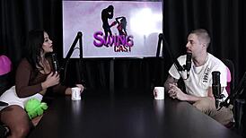 Recorded an outdoor gathering with 13 people in sheer red lucky exhibition