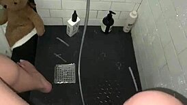 omg this arab escort snowwhite fingers her tight pussy in shower so hot 🔥🧖‍♀️💦 los angeles real amateur