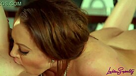 JESSICA RYAN FACE SITS CARMEN VALENTINA PUSSY!