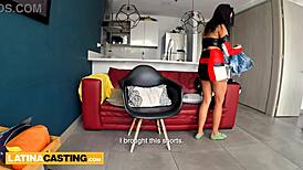 胖拉丁贱货试镜被假导演巨屌陷阱骗炮笑翻！