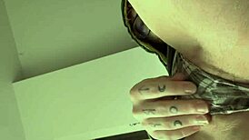 morning jerk off on my pussy feels so good 😍💦